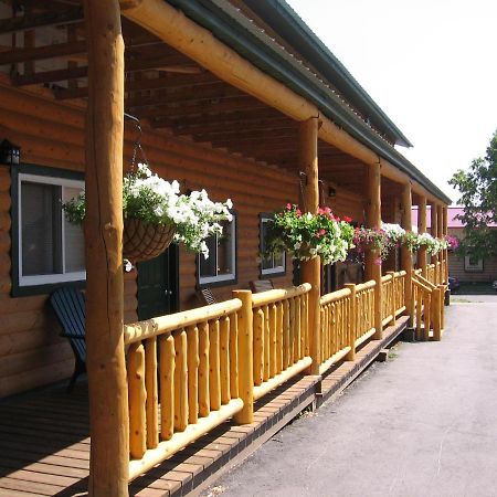 Adventure Inn Ely Eksteriør bilde